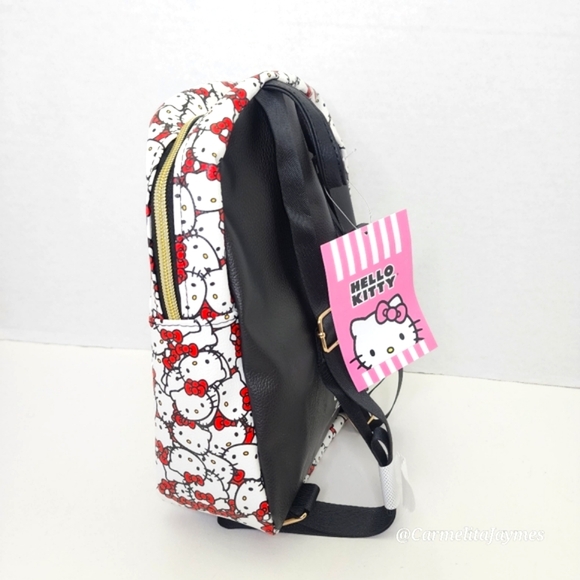 HELLO KITTY 🐱 Red & White Back Pack w Front Pouch & Back Kitty Detail ☆ NWT ☆ - Picture 2 of 7